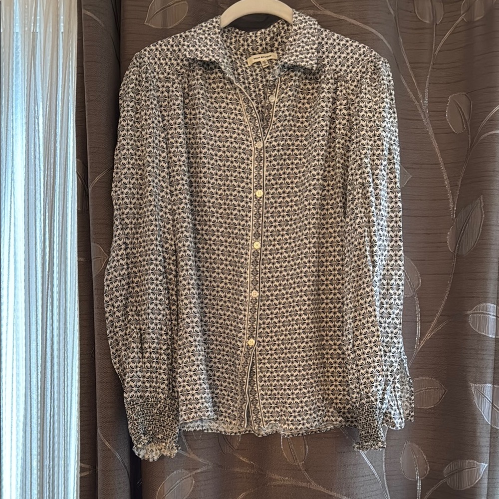 Chic Black and White Button-Up Blouse